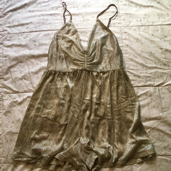Urban outfitters XS silver romper - Picture 1 of 3